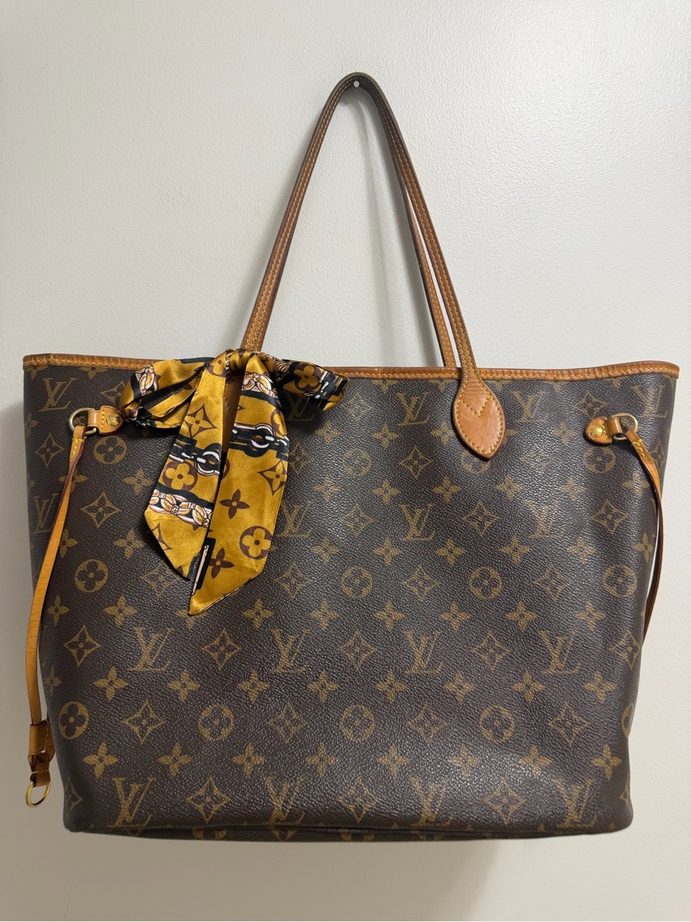 Louis Vuitton Monogram Neverful MM Canvas Tote Bag in Brown